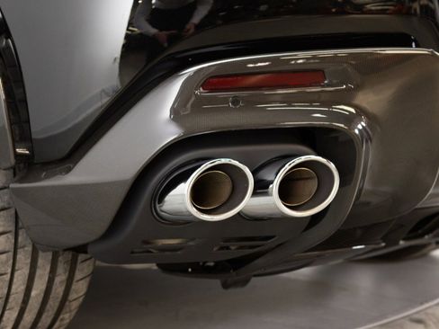 Used 2025 Ferrari Purosangue image 37