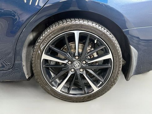 Used 2019 Toyota Camry XSE FWD image 29