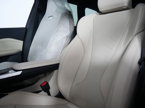 New 2025 BMW X1 xDrive28i image 11