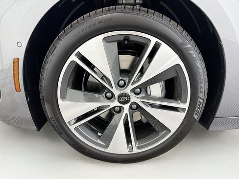 Used 2025 Audi A6 e-tron Premium Plus w/ Premium Plus image 30