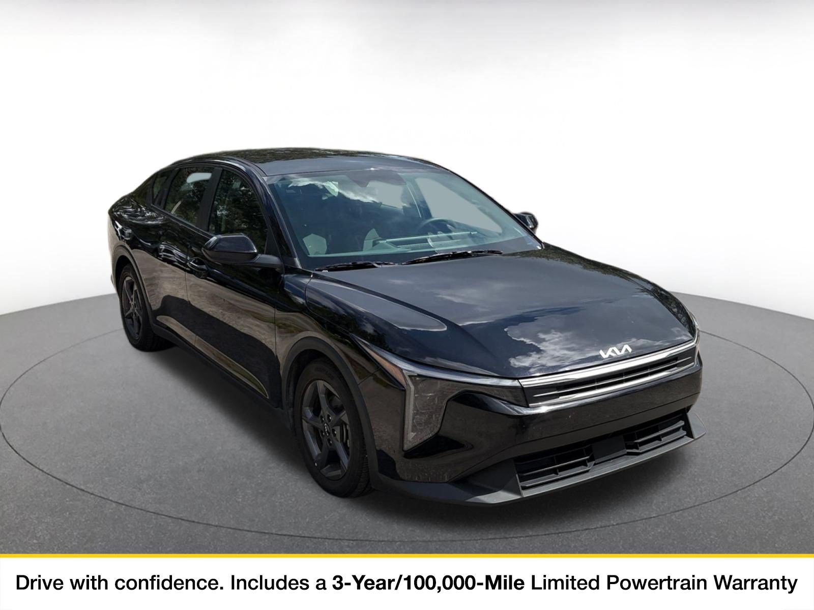 Used 2025 Kia K4 FWD image 1