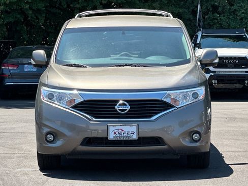 Used 2015 Nissan Quest SL w/ Value Cargo Package FWD image 9