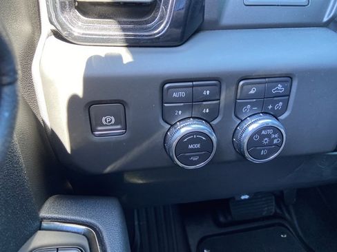 Used 2025 GMC Sierra 1500 AT4 AWD/4WD image 50