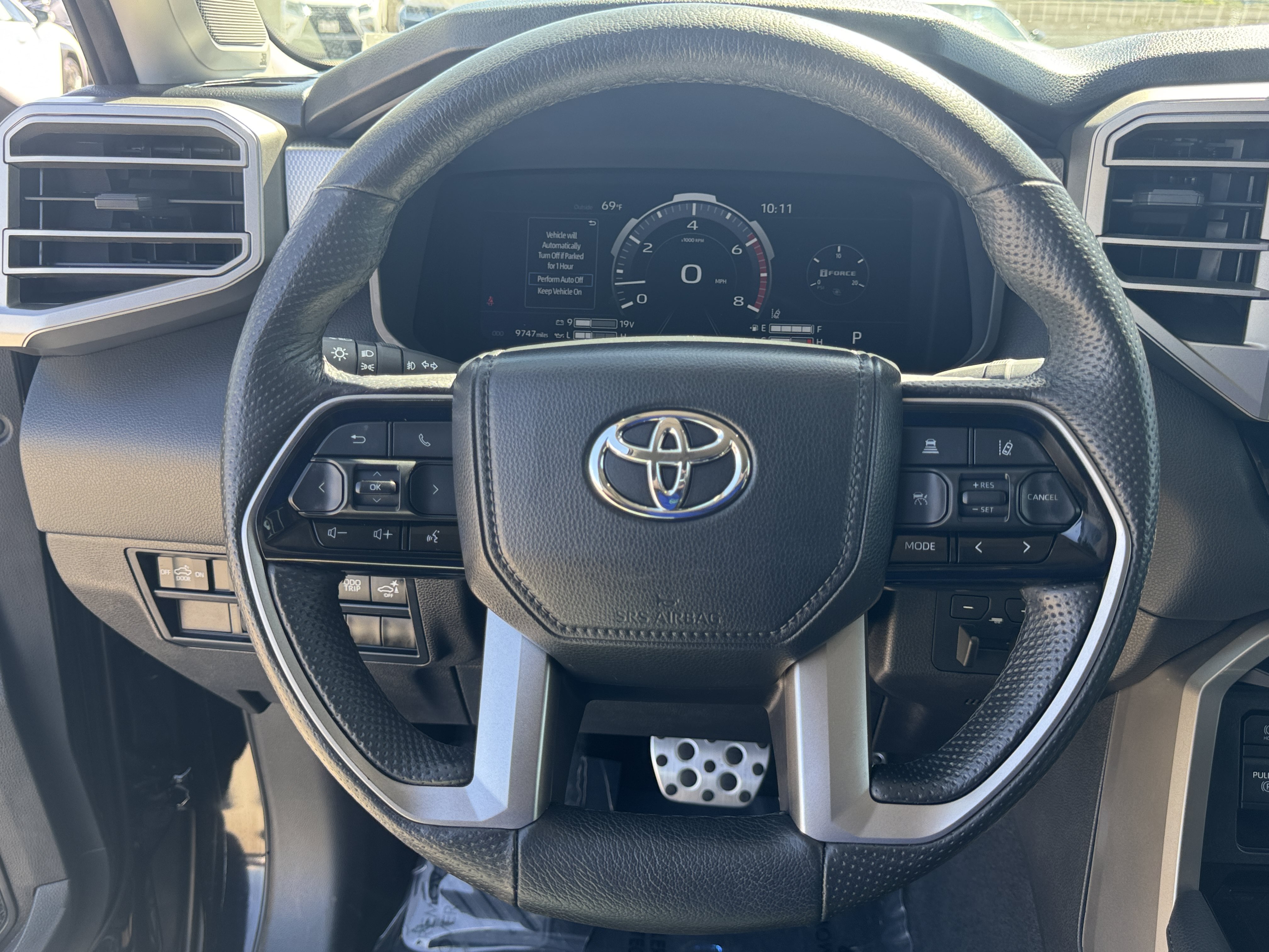 Used 2024 Toyota Tundra Limited w/ TRD Off-Road Package AWD/4WD image 25