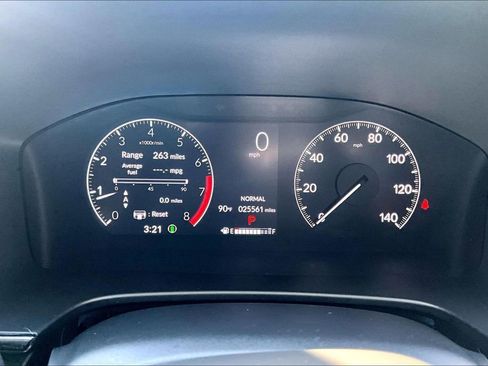 Used 2025 Honda CR-V EX image 9