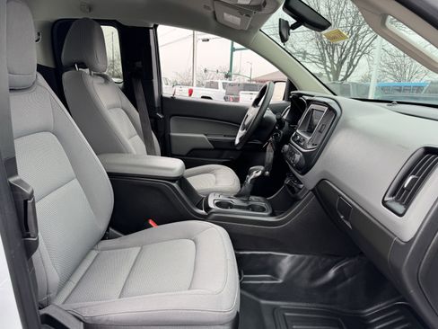 Used 2022 Chevrolet Colorado W/T w/ WT Convenience Package image 31