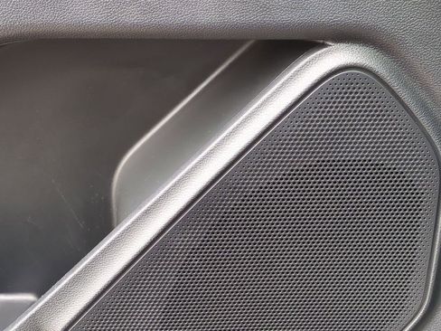 Certified 2021 Ford Explorer ST image 30