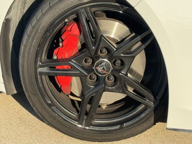 Used 2022 Chevrolet Corvette Stingray Preferred Cpe w/ Z51 Performance Package RWD image 29