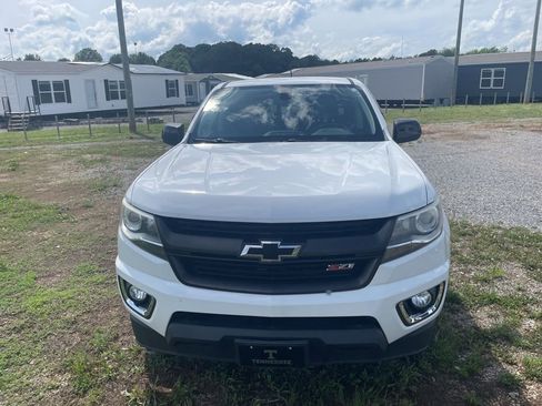 Used 2016 Chevrolet Colorado Z71 AWD/4WD image 1