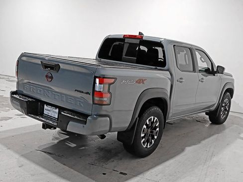 Used 2023 Nissan Frontier PRO-4X w/ Pro Convenience Package image 6