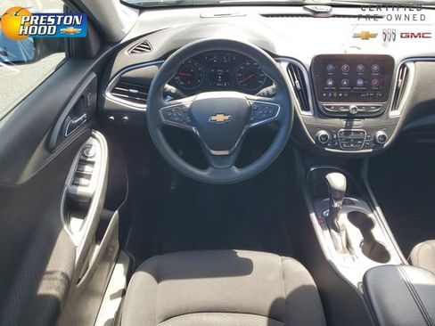 Used 2024 Chevrolet Malibu LT FWD image 15