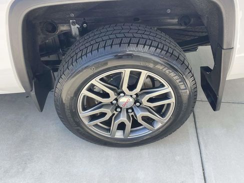 Used 2016 GMC Sierra 1500 Denali w/ Denali Ultimate Package image 11