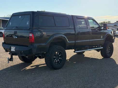Used 2014 Ford F250 Lariat w/ Lariat Interior Package AWD/4WD image 8