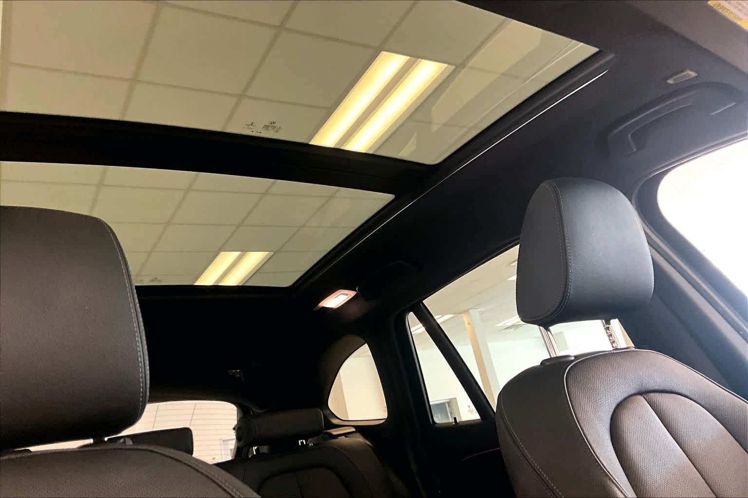 Used 2019 BMW X1 sDrive28i w/ Convenience Package FWD image 13