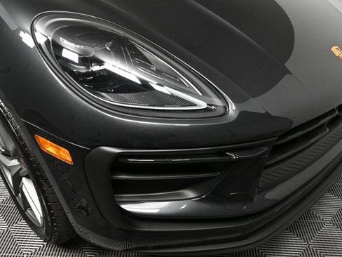 New 2026 Porsche Macan AWD image 39