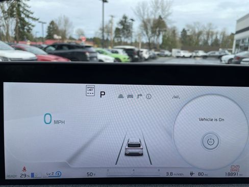 Used 2024 Kia EV6 Light image 17