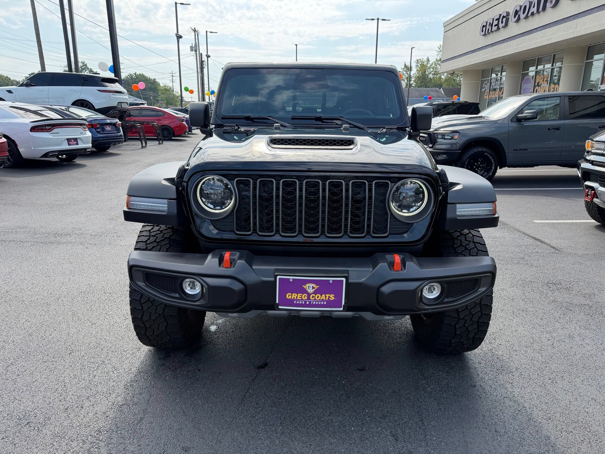 Used 2026 Jeep Gladiator Mojave AWD/4WD image 2
