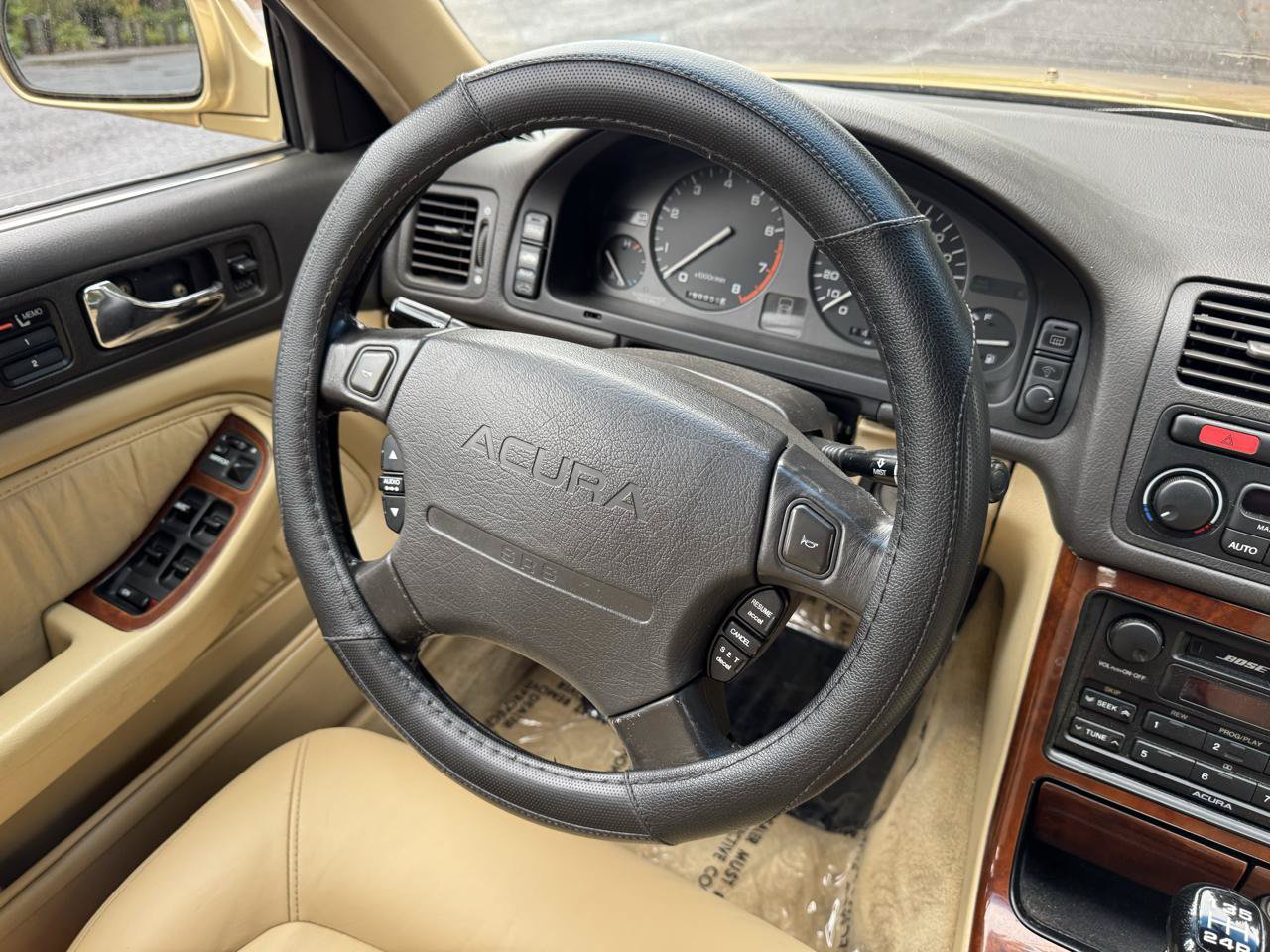 Used 1991 Acura Legend LS FWD image 16