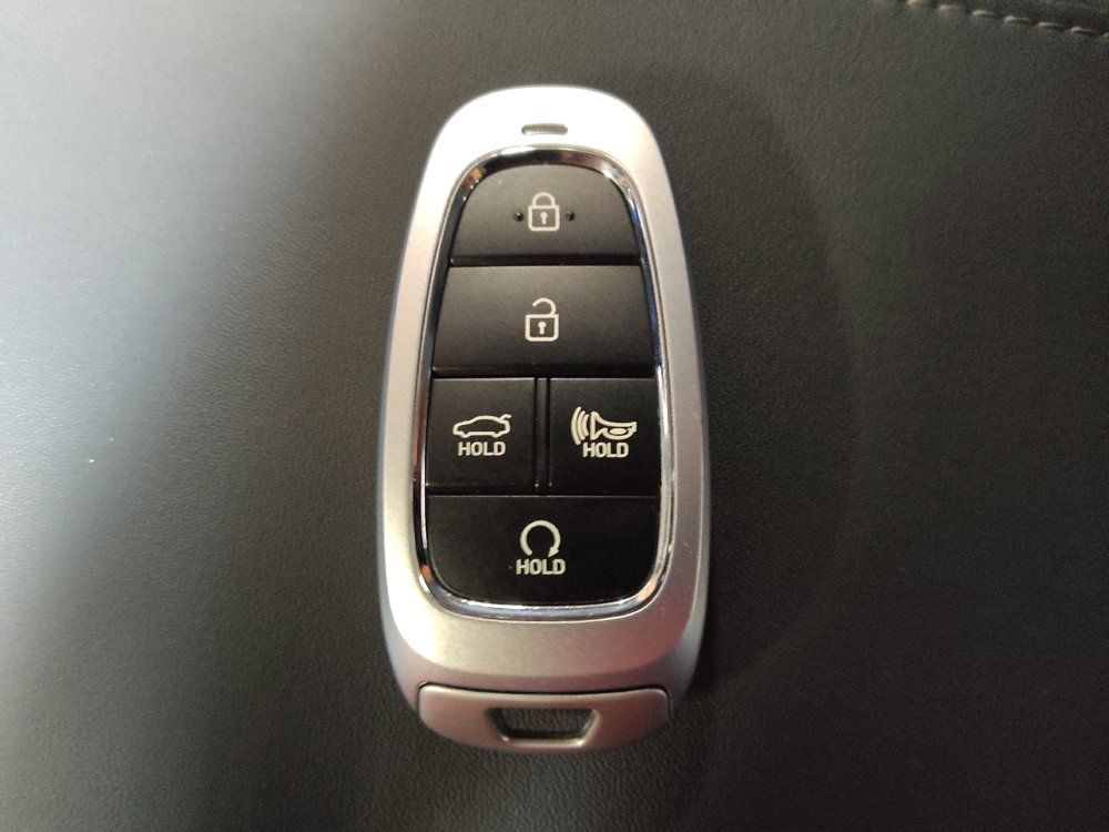 Used 2023 Hyundai Sonata SEL FWD image 32