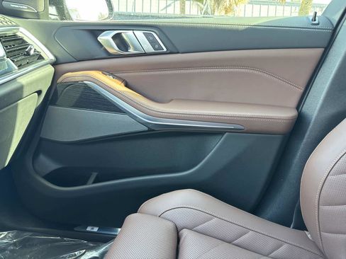 New 2026 BMW X5 sDrive40i w/ M Sport Package image 24