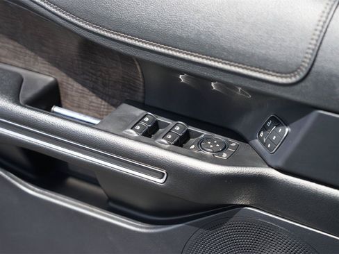 Certified 2021 Ford Expedition Max Limited RWD image 32