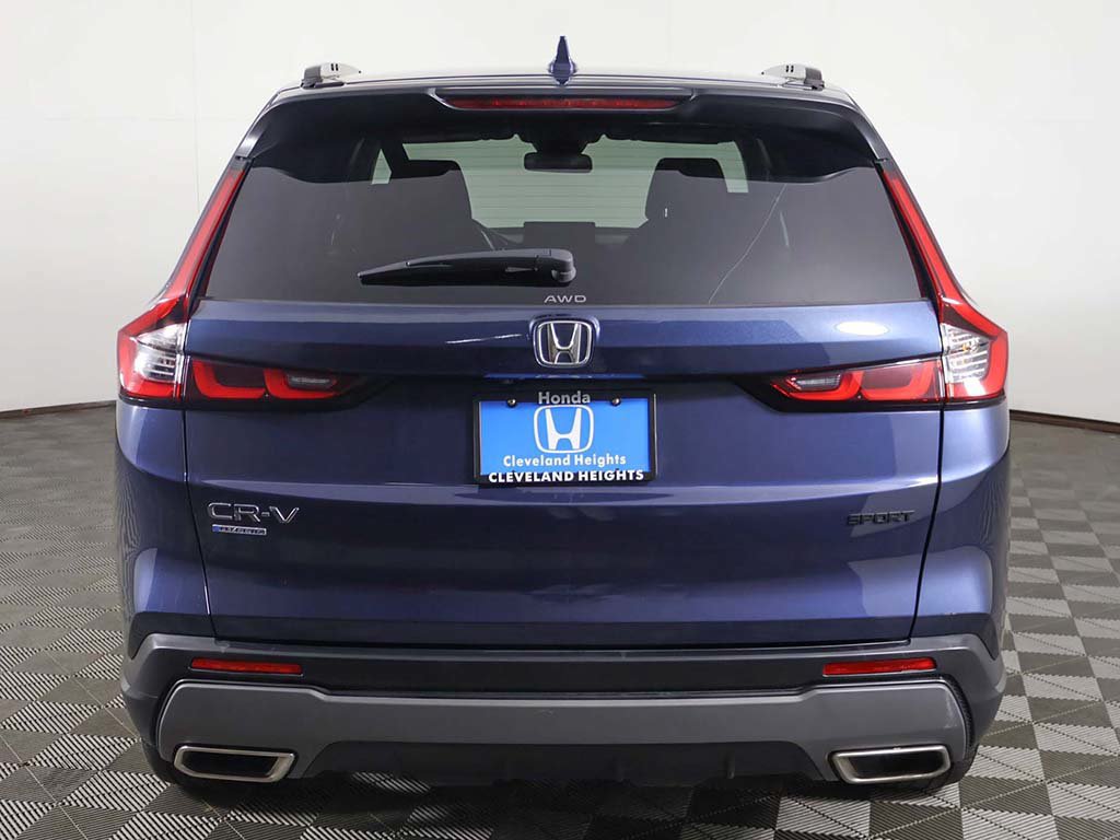 Used 2025 Honda CR-V Sport image 11