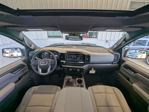 New 2026 GMC Sierra 1500 SLT w/ SLT Premium Package image 19