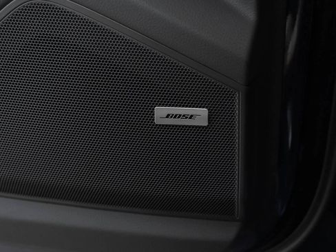 New 2025 Porsche Cayenne image 31