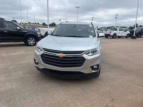 Used 2020 Chevrolet Traverse LT w/ LT Premium Package AWD/4WD image 7