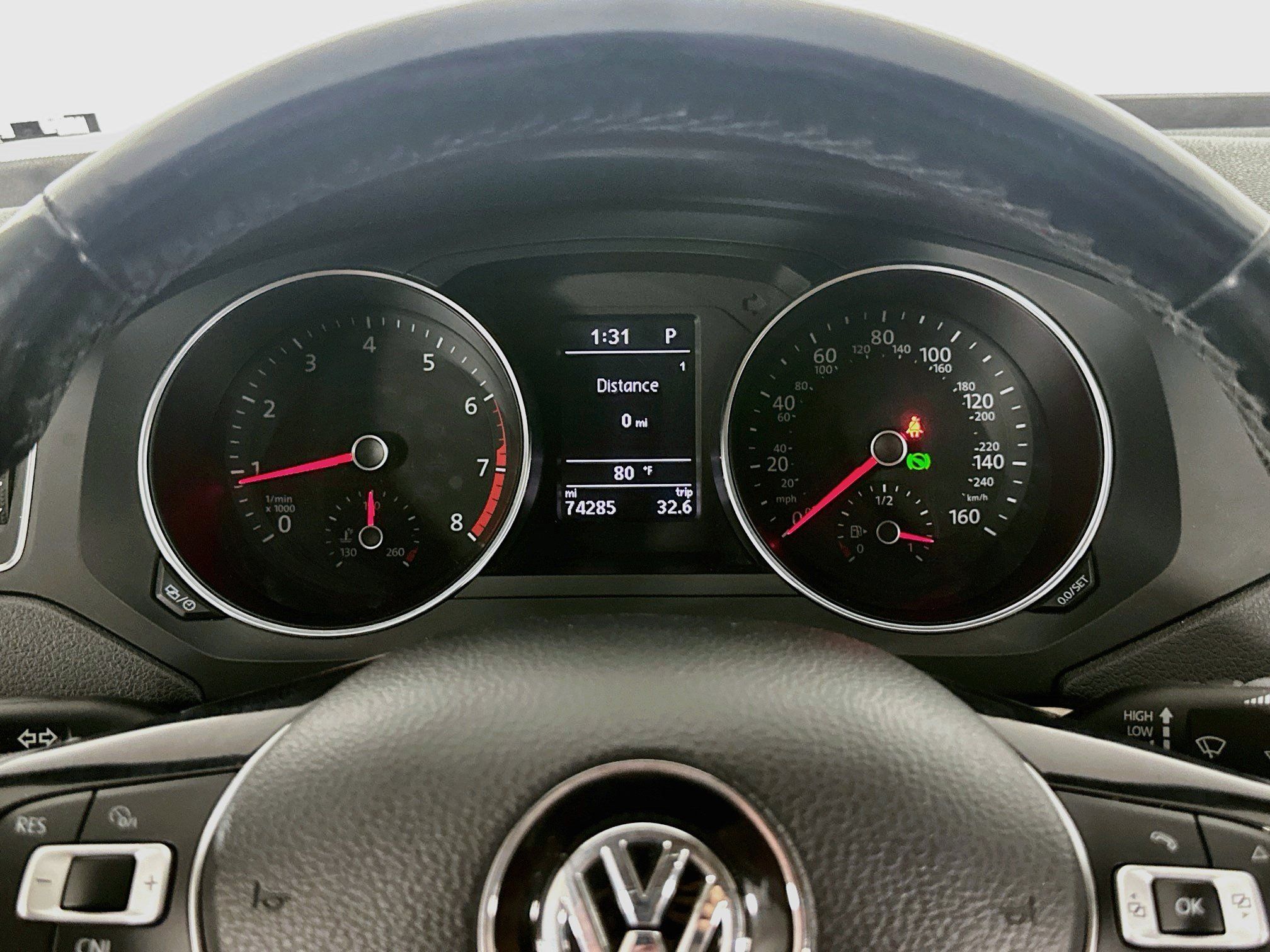 Used 2018 Volkswagen Jetta SE FWD image 19