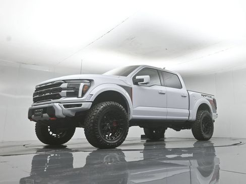 Used 2025 Ford F150 Raptor w/ Equipment Group 803A Raptor R AWD/4WD image 48