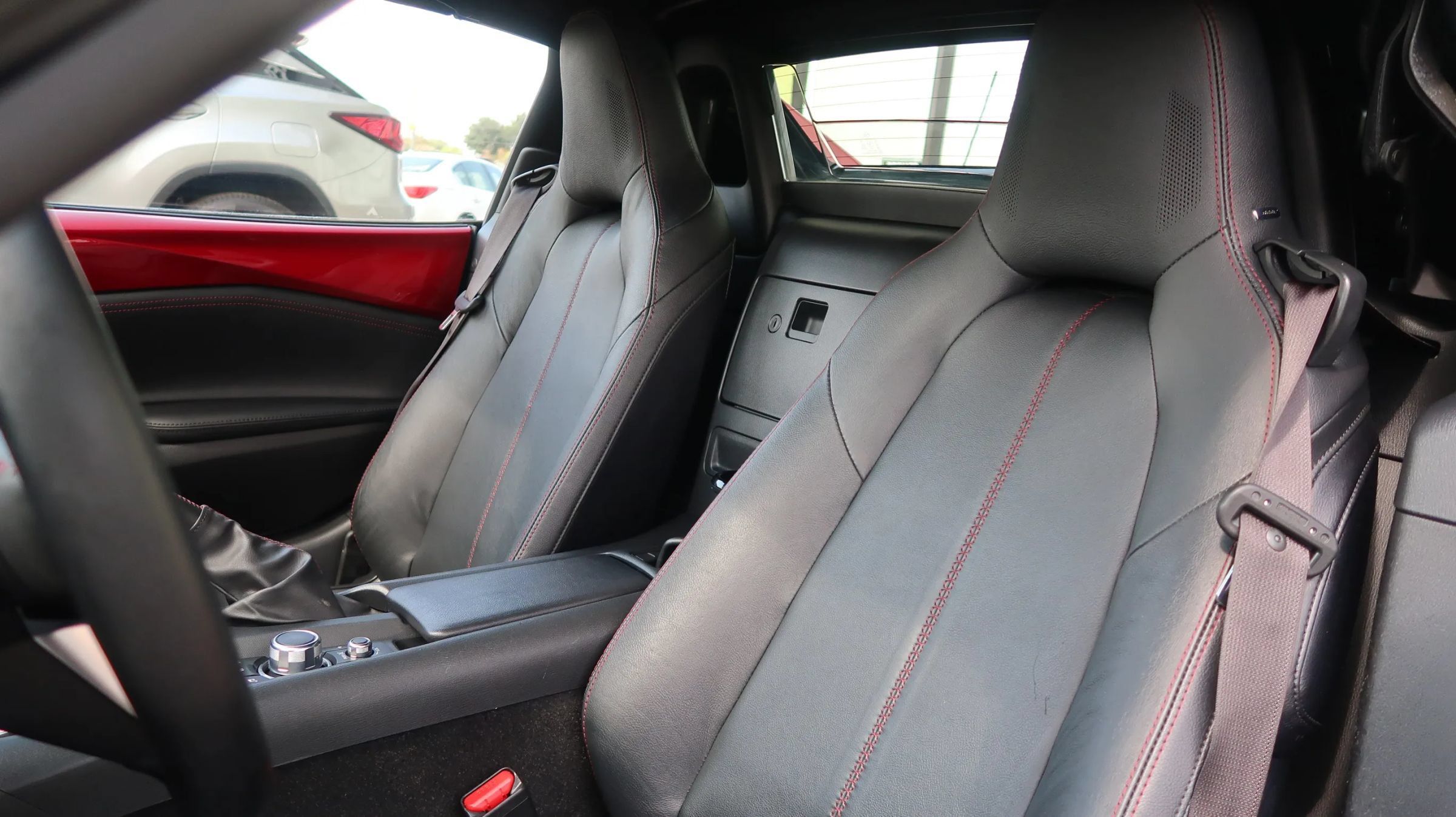 Used 2019 MAZDA MX-5 Miata RF Grand Touring RWD image 18