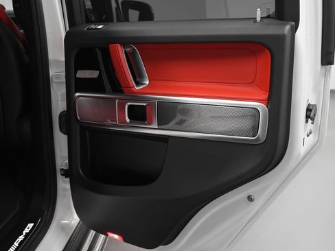 Used 2023 Mercedes-Benz G 63 AMG 4MATIC image 32