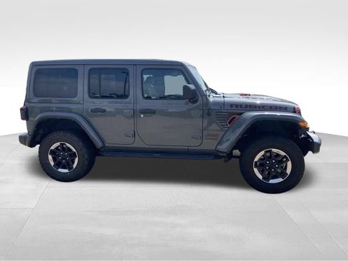 Used 2022 Jeep Wrangler Unlimited Rubicon w/ LED Lighting Group AWD/4WD image 12
