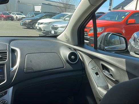 Used 2016 Chevrolet Trax LT w/ LPO, Protection Package image 24