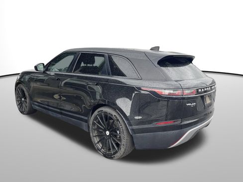 Used 2018 Land Rover Range Rover Velar S image 9