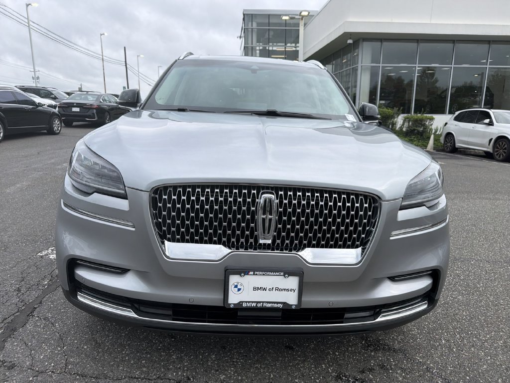 Used 2023 Lincoln Aviator AWD w/ Premium Package image 14