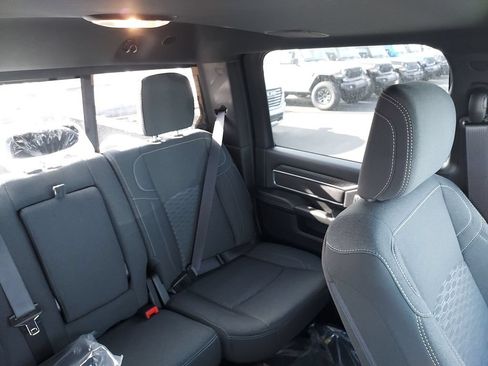 New 2026 RAM 2500 Big Horn AWD/4WD image 14