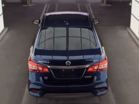 Used 2019 Nissan Sentra SV w/ Special Edition Package FWD image 4