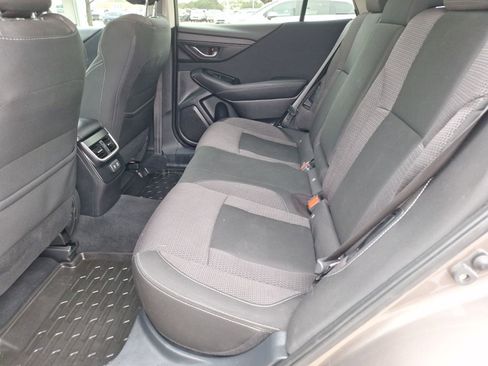 Used 2022 Subaru Outback Premium image 30