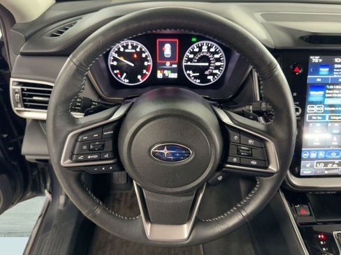 Used 2023 Subaru Outback Limited image 17