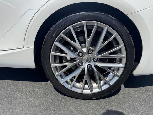 Used 2017 Lexus IS 300 AWD image 20