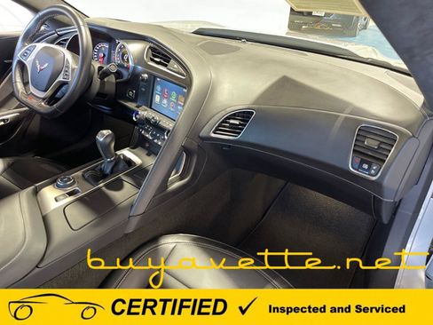 Used 2015 Chevrolet Corvette Z06 w/ 3LZ Preferred Equipment Group RWD image 15