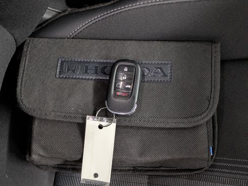 Used 2022 Honda Civic Sport image 10