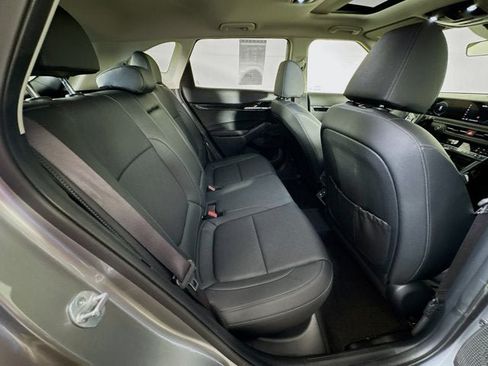 Certified 2024 Kia Seltos EX AWD/4WD image 28