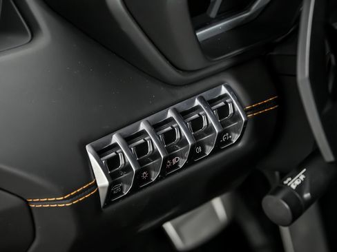 Used 2016 Lamborghini Aventador LP 700-4 image 24