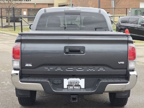 Used 2023 Toyota Tacoma TRD Off-Road image 13