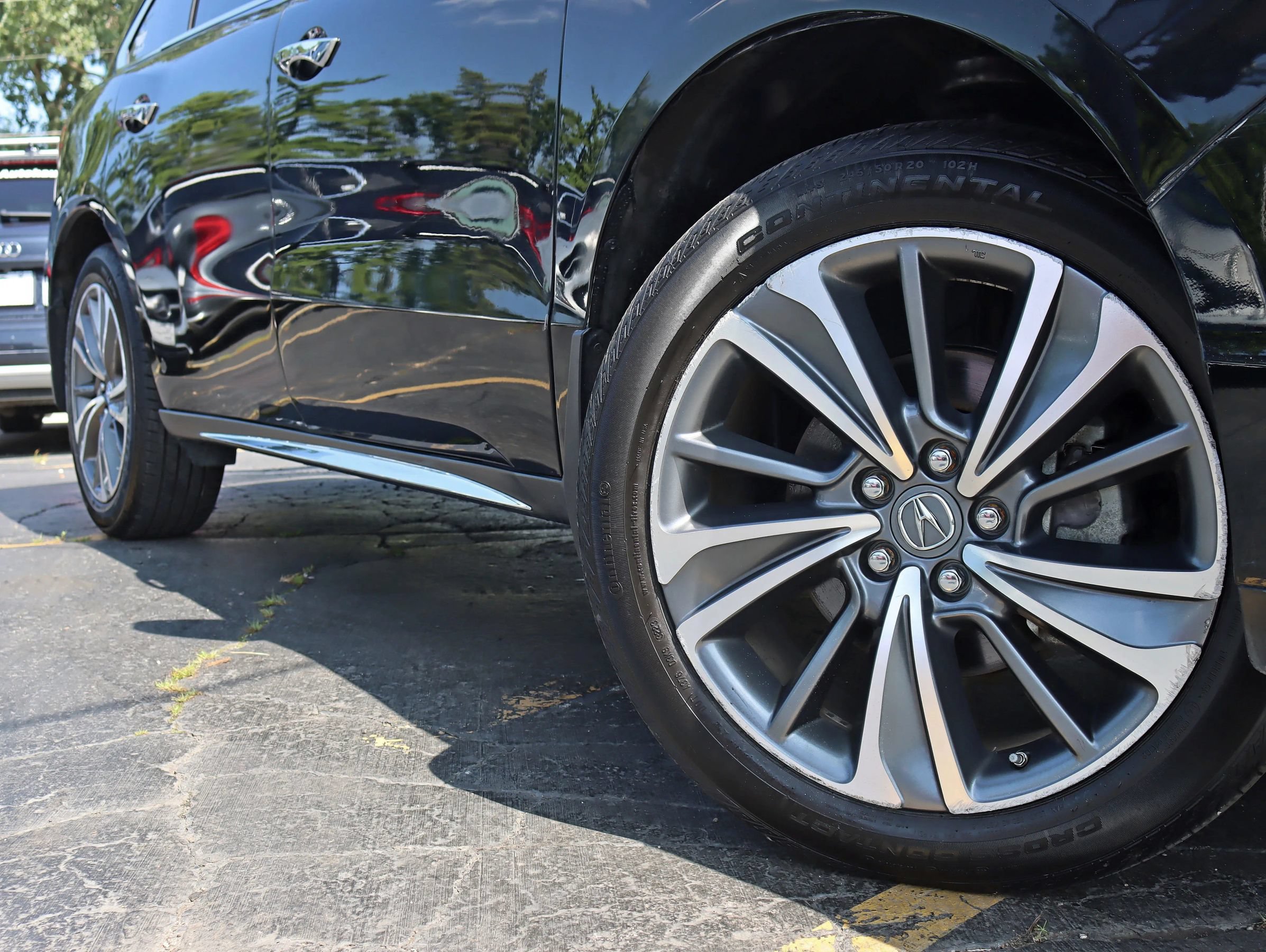 Used 2017 Acura MDX w/ Technology Package AWD/4WD image 5