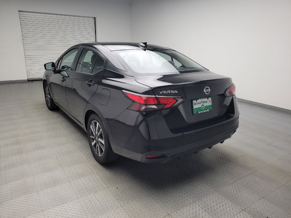 Used 2021 Nissan Versa SV FWD image 5