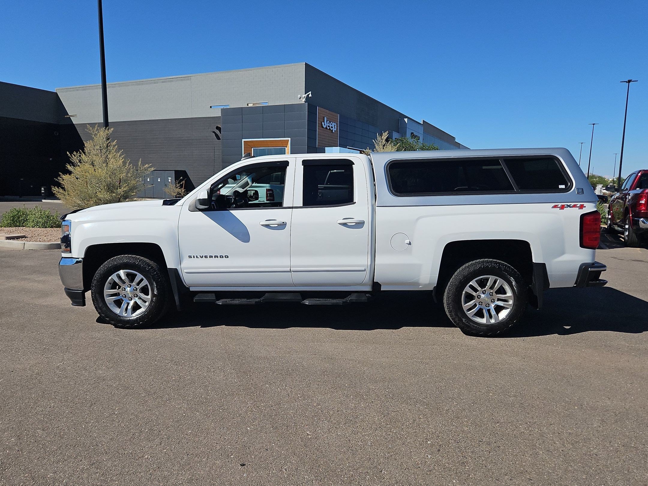 Used 2017 Chevrolet Silverado 1500 LT w/ All Star Edition AWD/4WD image 2